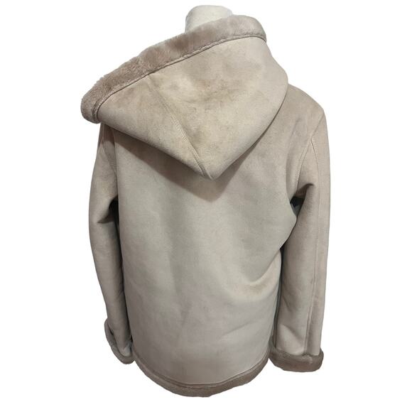 Esprit Faux Shearling Cream Jacket - Picture 3 of 16